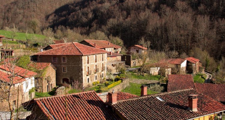 SOMANIEZO